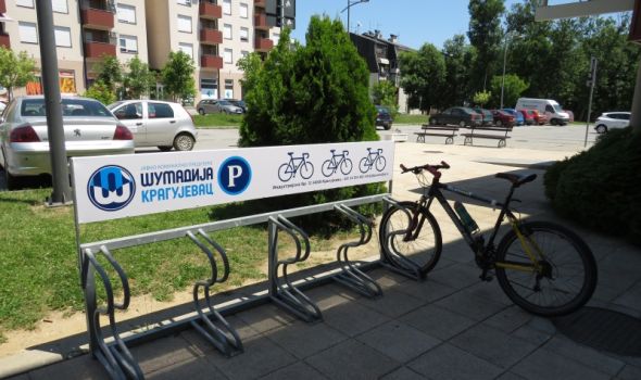 U Kragujevcu na OSAM lokacija 60 parking mesta za bicikle
