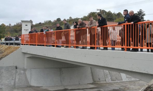 Sanirano klizište u Vinjištu i otvoren novi most u Grošnici