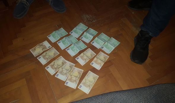 Opljačkali poštu u Bresnici, uhvaćeni sa ukradenim novcem