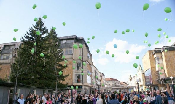 Svetski dan dece obolele od raka: Podrška malim herojima puštanjem zelenih balona