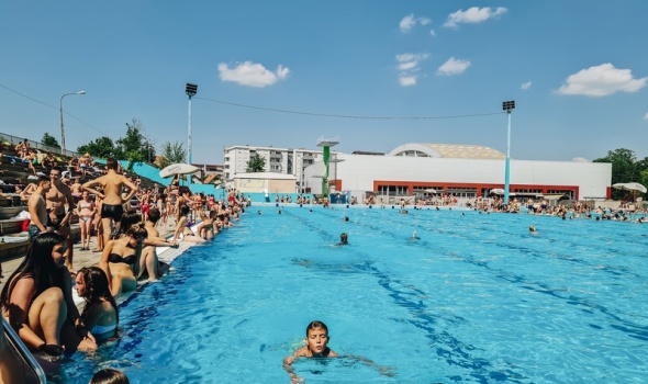 Kupališna sezona na gradskim bazenima počinje 15. juna, evo šta je besplatno prvog dana