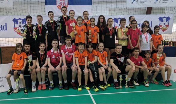 Badminton klub “Ravens KG” osvojio 10 medalja u Beogradu (FOTO)