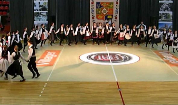 Koncert Škole narodnih igara Centra za negovanje tradicionalne kulture “Abrašević“ u hali „Jezero“
