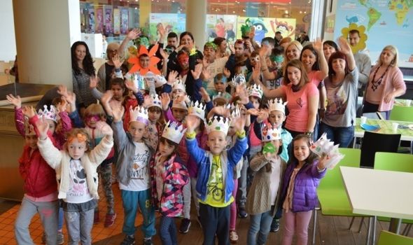 Kolaž, boje, šljokice: Mališani pripremili maske za Dečji karneval