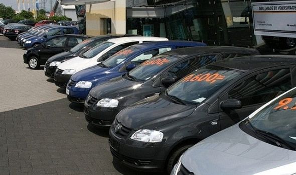 Rasprodaja: Automobil već za 6.000 dinara, najskuplji 2.000 evra!