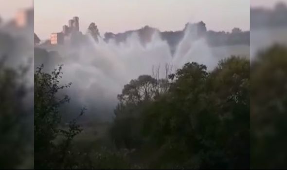 “Fontana” u Šumaricama: Havarija na magistralnom cevovodu (VIDEO)