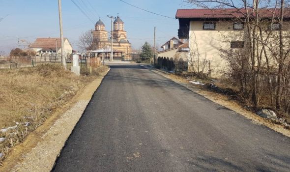 JKP “Šumadija”: Asfaltiran put u Maršiću, slede radovi u Bresnici i Beloševcu