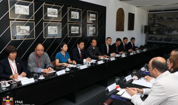 Delegacija kineskog Instituta WANLI posetila Kragujevac