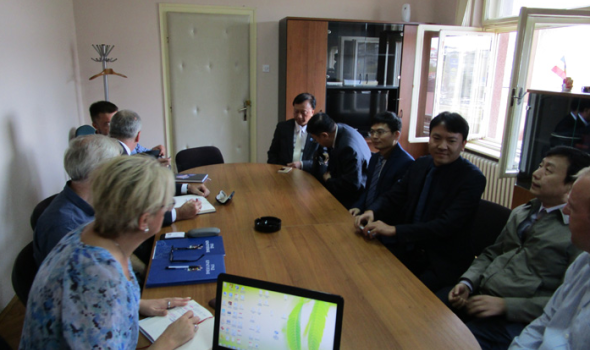 Kinezi ponovo u Kragujevcu: Sa privrednicima i rukovodstvom Pravnog fakulteta