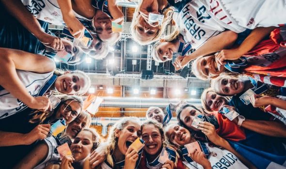 "Srebrne" Kragujevčanke za ponos i na terenu i u stručnom kadru ženske juniorske košarkaške reprezentacije