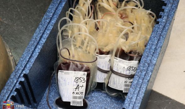 Deficit zalih krvi, Služba za transfuziju poziva dobrovoljne davaoce
