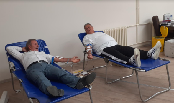 Sindikat ED Kragujevac organizovao akciju dobrovoljnog davanja krvi, prikupljeno 110 jedinica (FOTO)