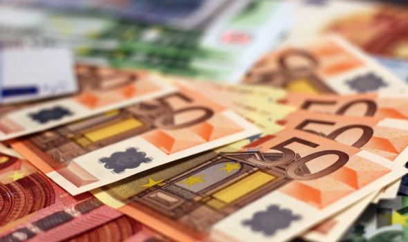 Država daje 2.100€: Evo ko ima pravo na novčanu pomoć i kada je isplata