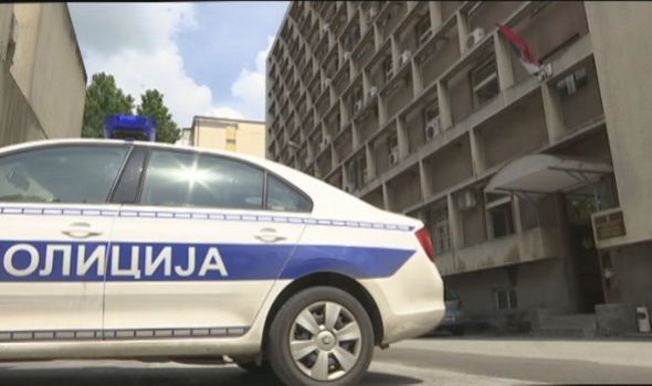 LAŽNA DOJAVA O BOMBI u kragujevačkoj Policijskoj upravi