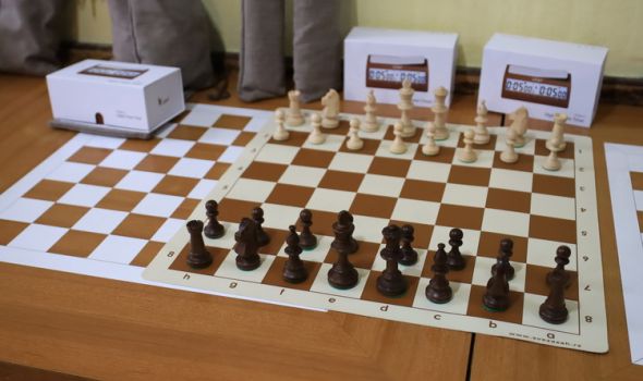 Nova oprema od 100.000 za Šah klub Radnički