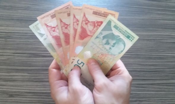 Kragujevčanima manje plate od Beograđana za gotovo 17.500 dinara
