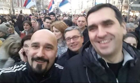 NIKOLIĆ PODBACIO: Na dočeku Putina u Beogradu 1.500 Kragujevčana, iz Niša 10.000 ljudi