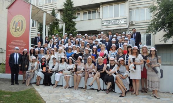 Kragujevački Univerzitet promovisao 113 doktora nauka (FOTO)