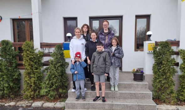 Ruska porodica zbrinula ukrajinske izbeglice u Šumadiji: "Mi smo braća"