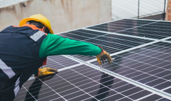 Raspisan Javni poziv za privredne subjekte za ugradnju solarnih panela