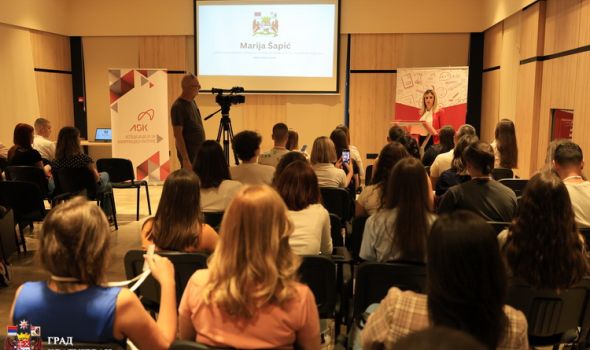 Projekat sedme generacije „Svetionik znanja“ otvoren u Kragujevcu