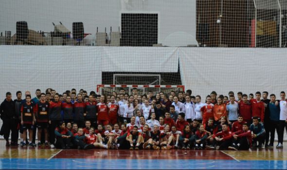 Svetosavski turnir u Kragujevcu završen pobedom Vardara i Metaloplastike