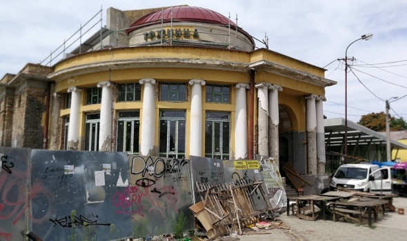 Među pilećim mesom na pijaci otkrivena ešerihija koli, suhomesnati proizvodi, lubenica i dinja ispravni