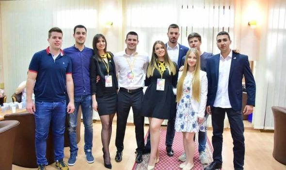 Kragujevački studenti ekonomije uspešni na takmičenju „Case Study – Face the Challenge“
