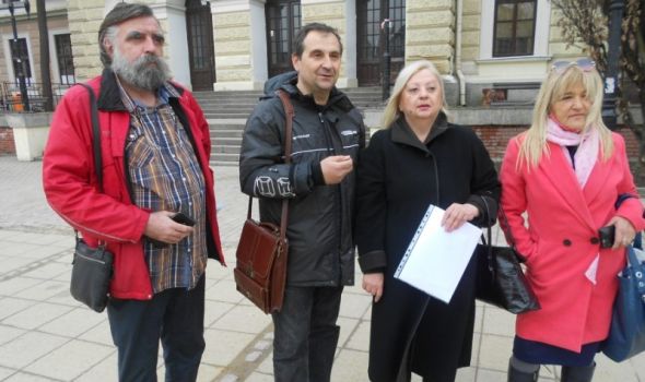 Kragujevački prosvetari organizuju štrajk upozorenja u svim školama