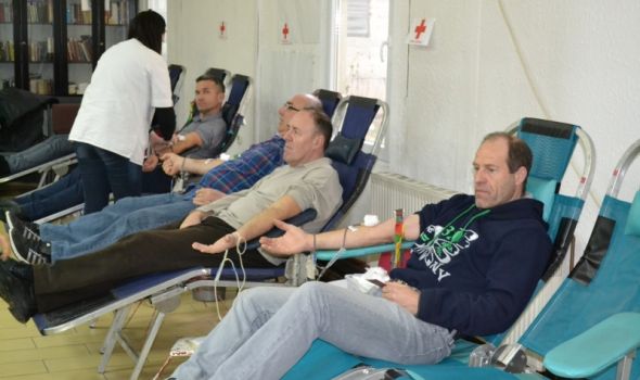 Akcija dobrovoljnog davanja krvi u Crvenom krstu