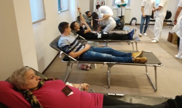 Velika zimska akcija dobrovoljnog davanja krvi u hotelu “Kragujevac”
