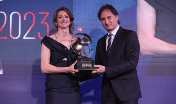 Kragujevčanka Violeta Slović najbolja fudbalerka Srbije u 2023. godini, drugi put osvojila Zlatnu loptu