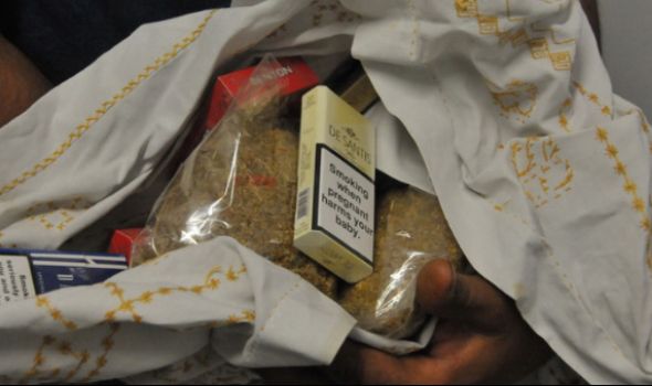 Ulični prodavci na meti: Zaplenjeno 19 kilograma rezanog duvana i 1.700 paklica cigareta (FOTO)