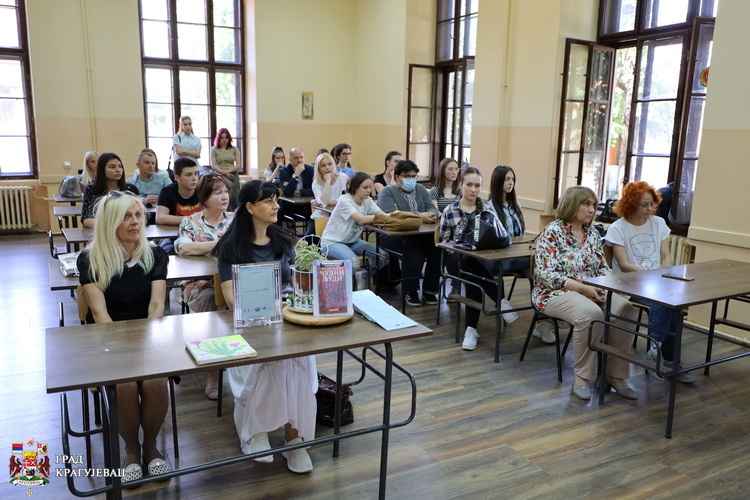 U toku Dani Katarine Kaće Mirović, cilj prikupljanje sredstava za štampanje knjige "Prvih sto"