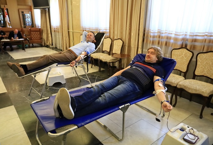 Zaposleni u Gradskoj upravi dali krv, upućen i poziv ostalim dobrovoljnim davaocima